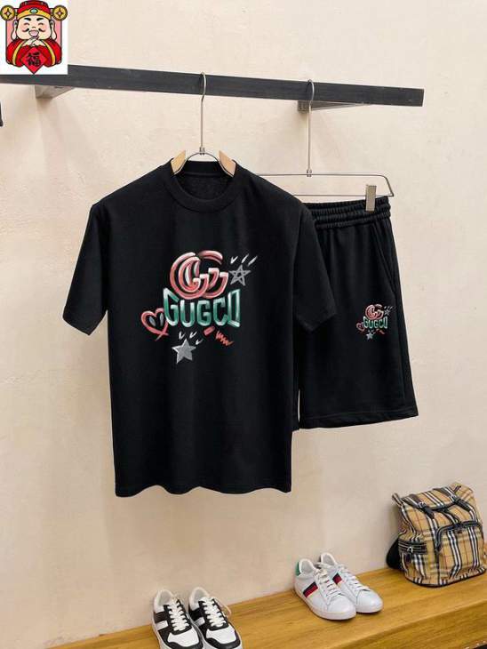 Picture of Gucci Shirt Pant Suits _SKUGucciM-5XLkdtr11722253
